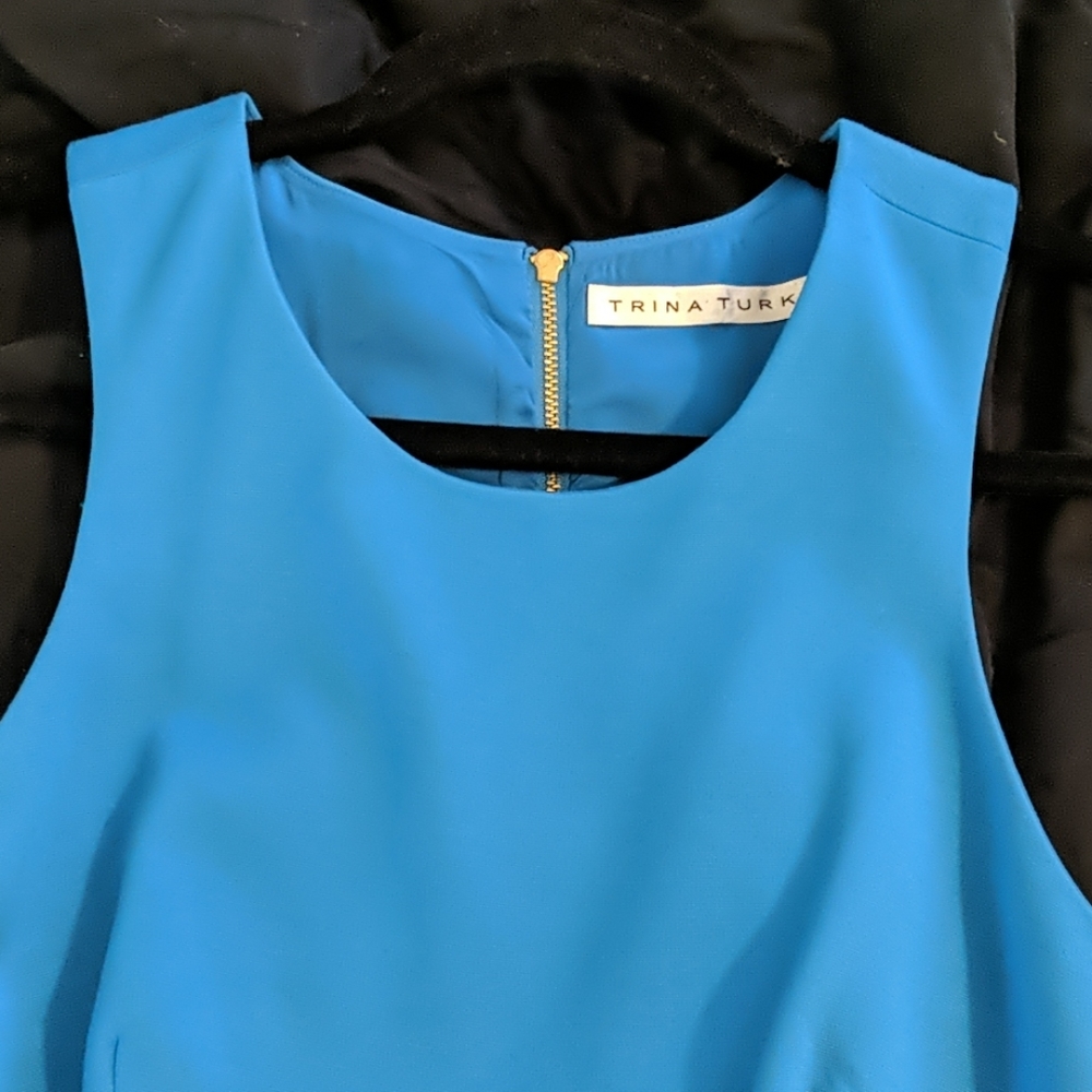 Trina Turk - Light blue fitted dress